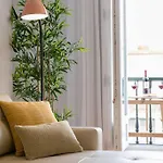 Apartman Guestready - Cosy Near Money Museum