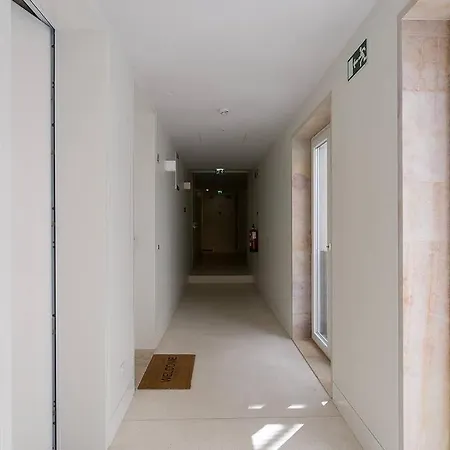 Appartamento Guestready - Cosy Near Money Museum Lisbona